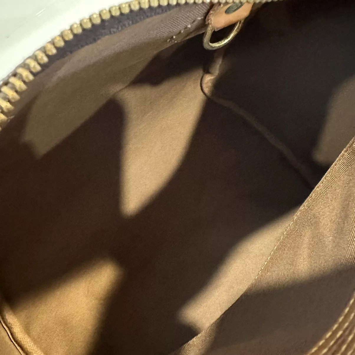 Louis Vuitton Handle Bags Louis Vuitton Authentic Speedy 25 Brown