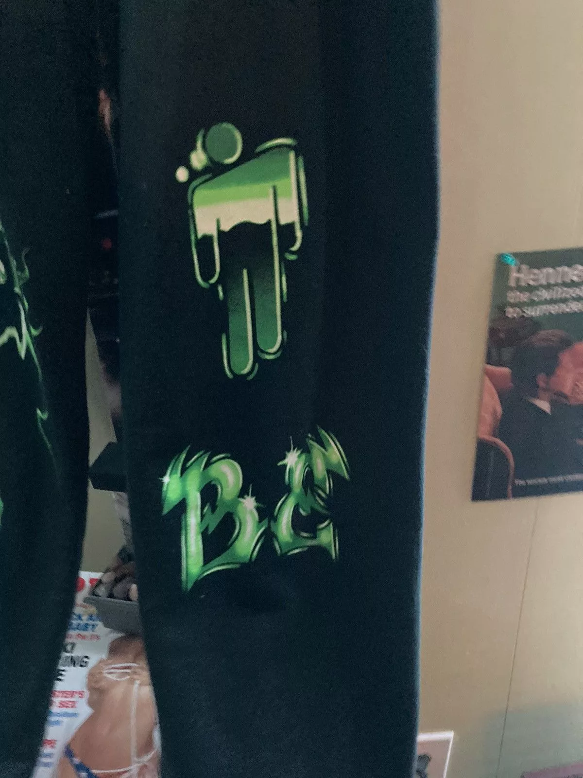 Billie Eilish Sweatpants Joggers Billie Eilish × Vintage Billie Eilish green lightning sweatpants*RARE* Black