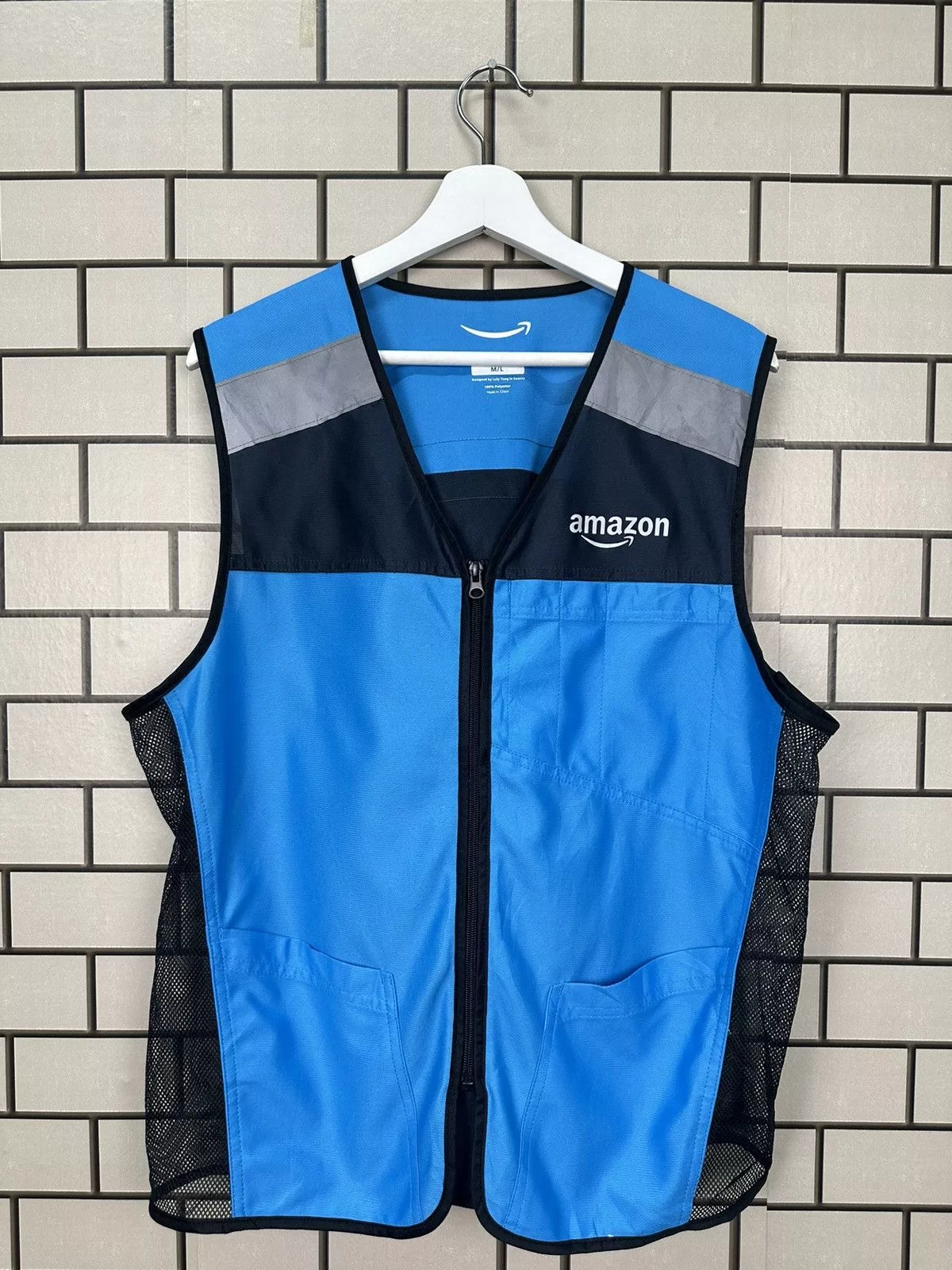 Other Vests Other Amazon Employee Delivery Driver Reflective Work Vest M/L Blue