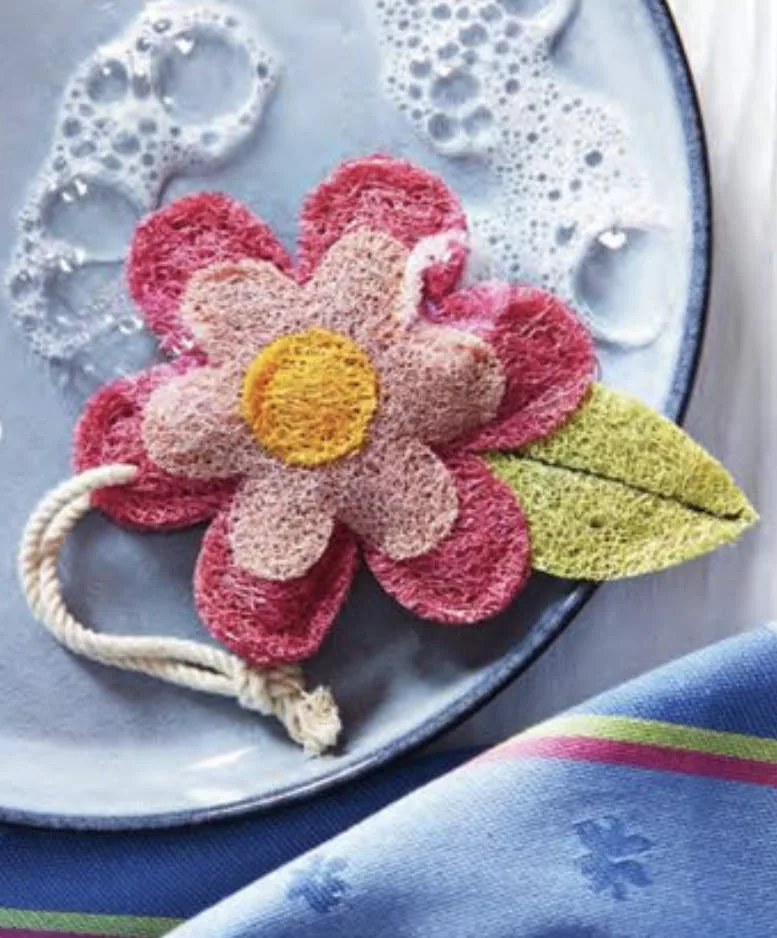 Flower Loofah Scrubber Pink