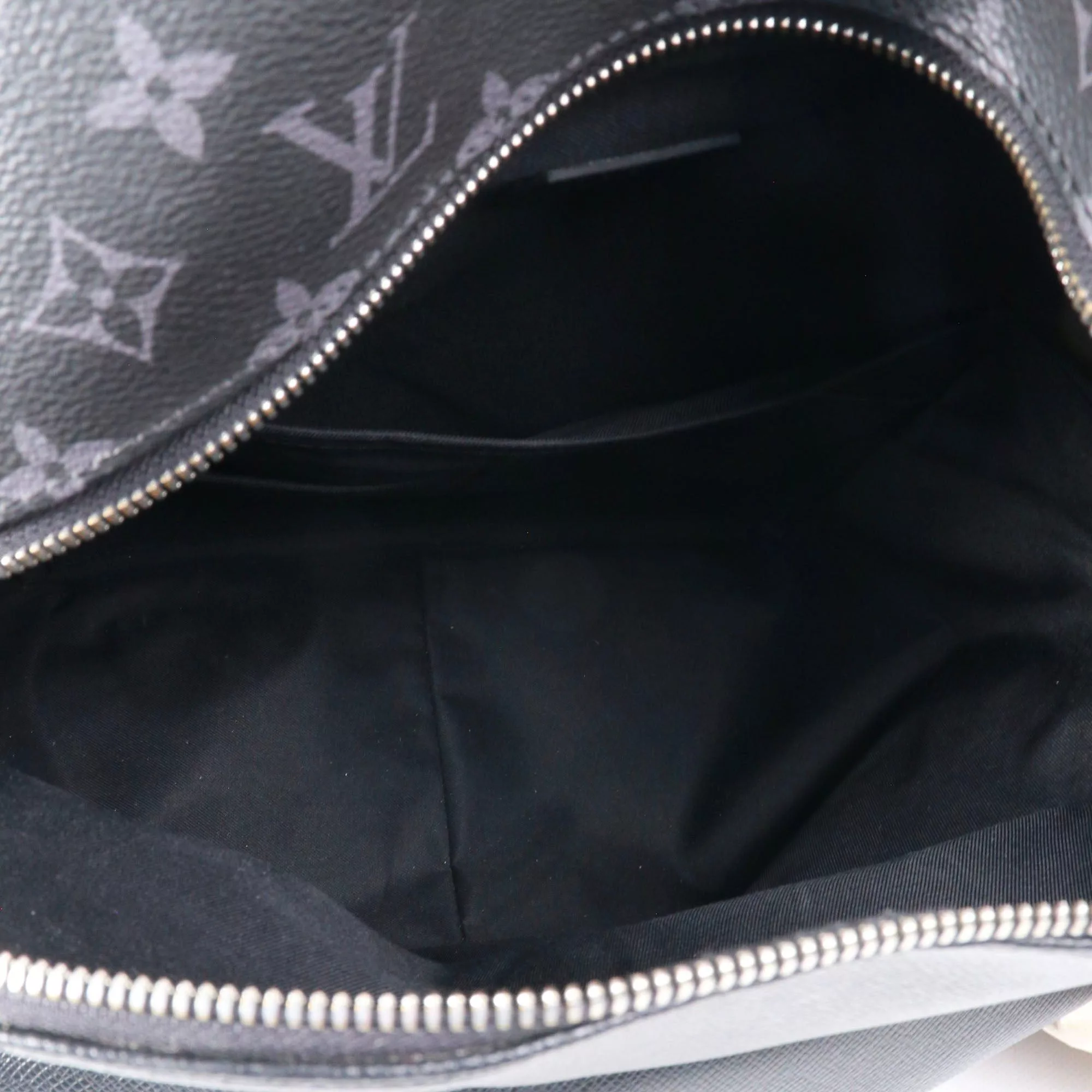 Louis Vuitton Bags Luggage LOUIS VUITTON - Louis Vuitton Discovery MM backpack in black leather and eclipse monogram canvas Multi