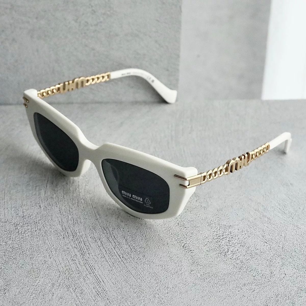 Miu Miu Sunglasses MIU MIU 12WS SUNGLASSES White