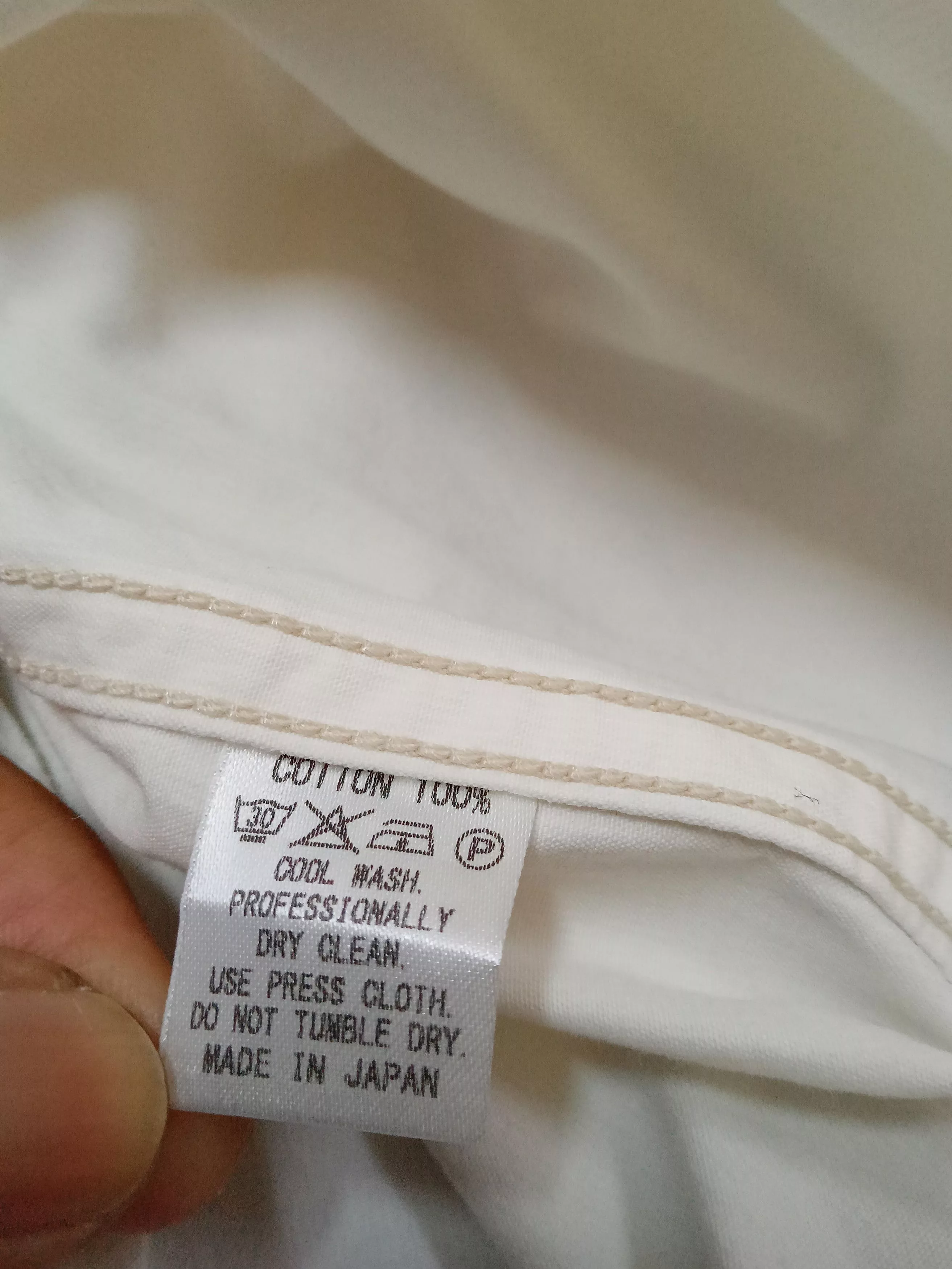 Pherrow's Shirts Button Ups Pherrow's Buttons Up Shirt White