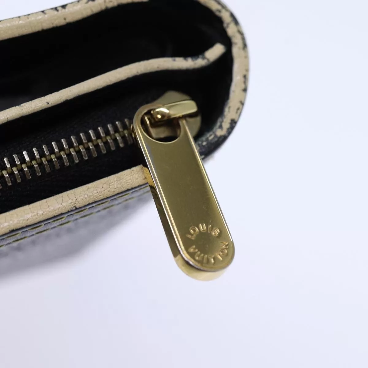 Louis Vuitton Wallets Louis Vuitton Suhari wallet Black