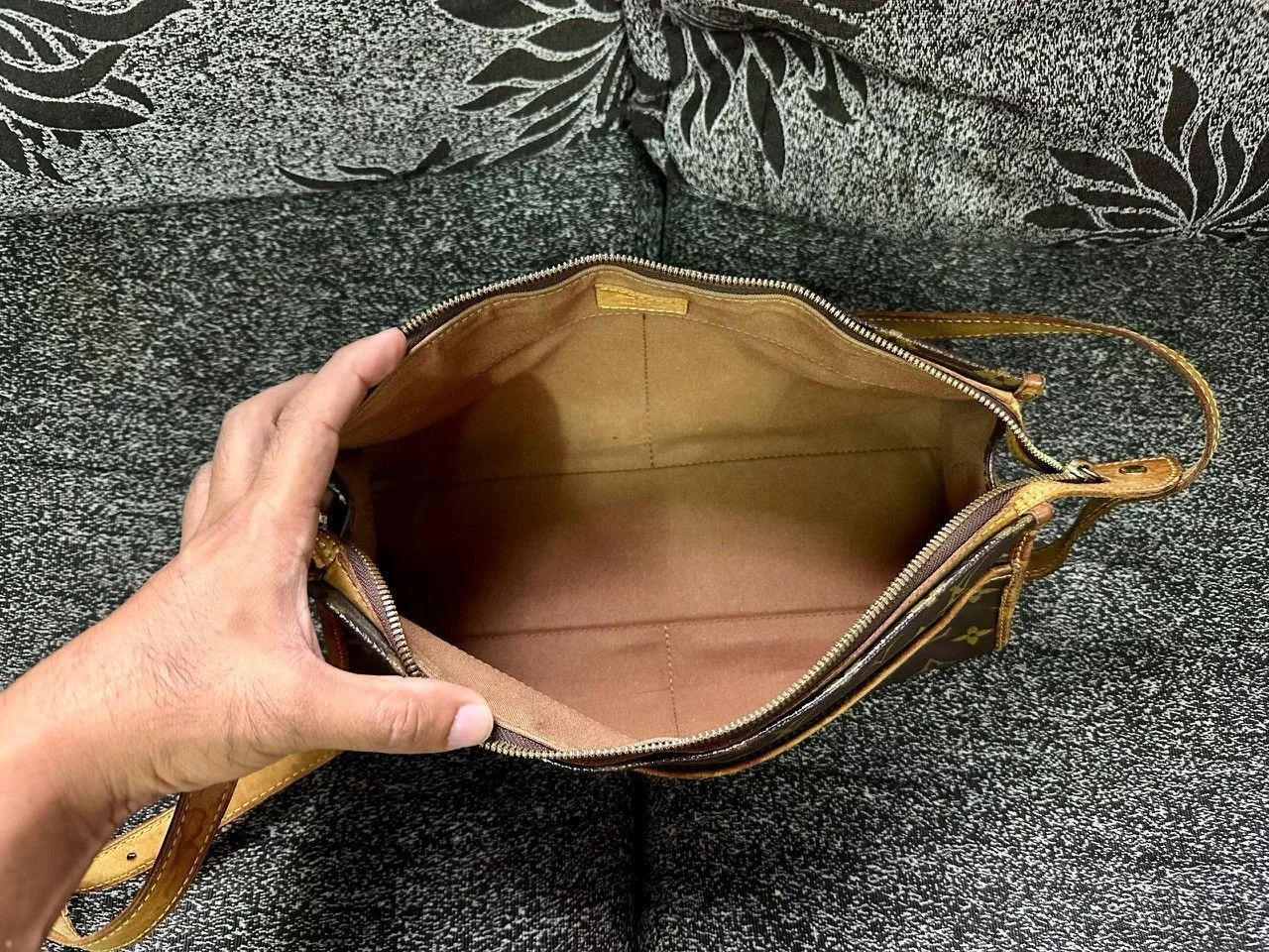 Louis Vuitton Shoulder Bags Authentic Louis Vuitton Monogram Canvas Poponcourt Long Bag Brown