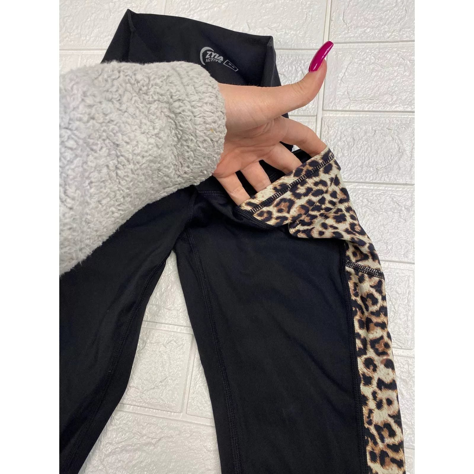 Other Leggings Other Zyia leggings Black