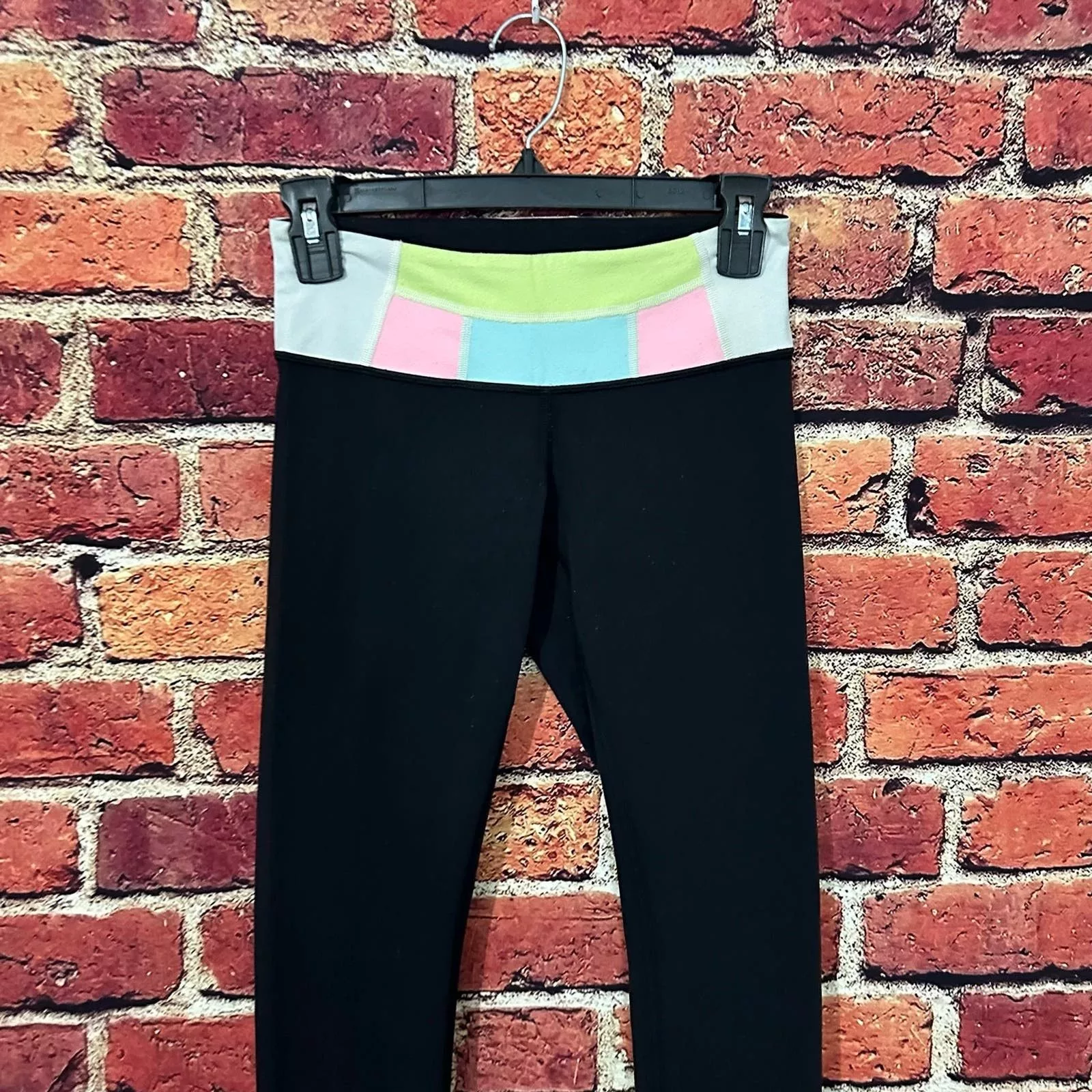 Black full length Lululemon Leggings