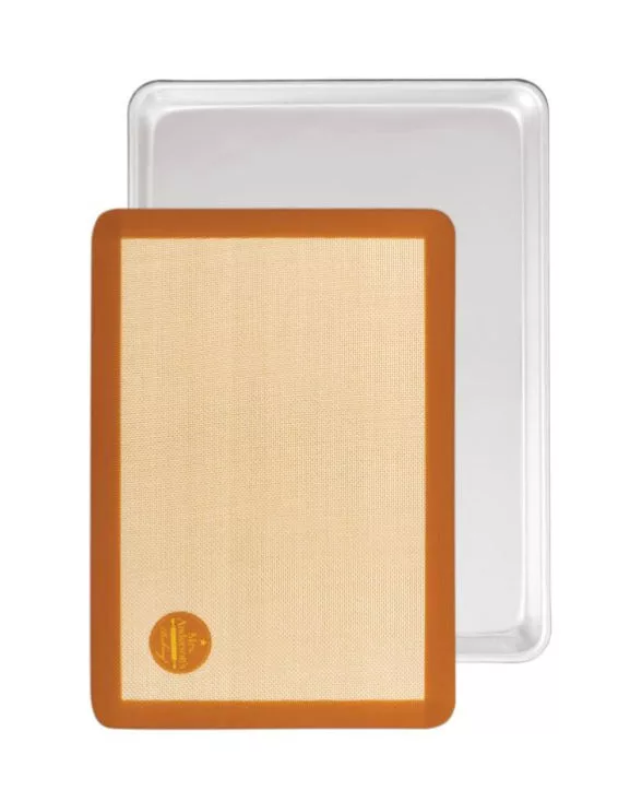 11 x 16.5" Silicone Baking Mat W/ Pan