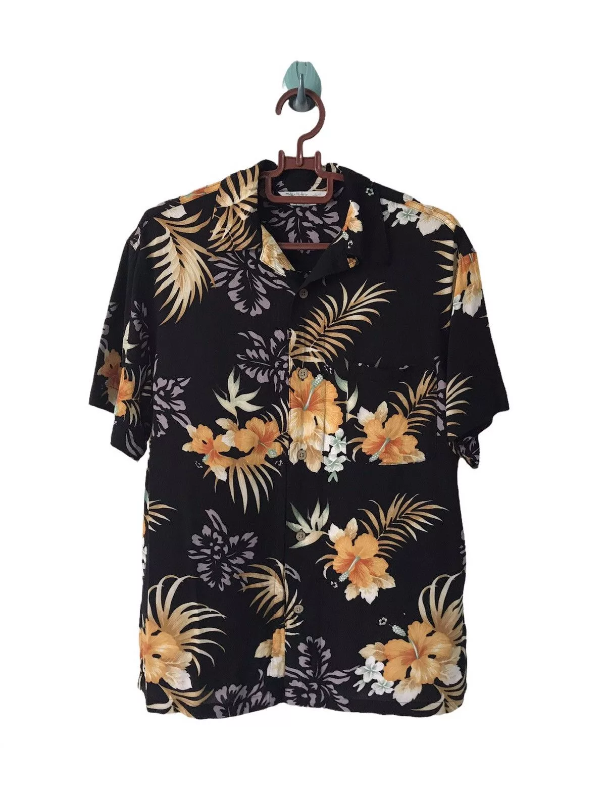 Art Comes First Shirts Button Ups Art Comes First 💥Steals💥Button Ups Style by Originals Hawaiian Surf Brand Multi Vintage