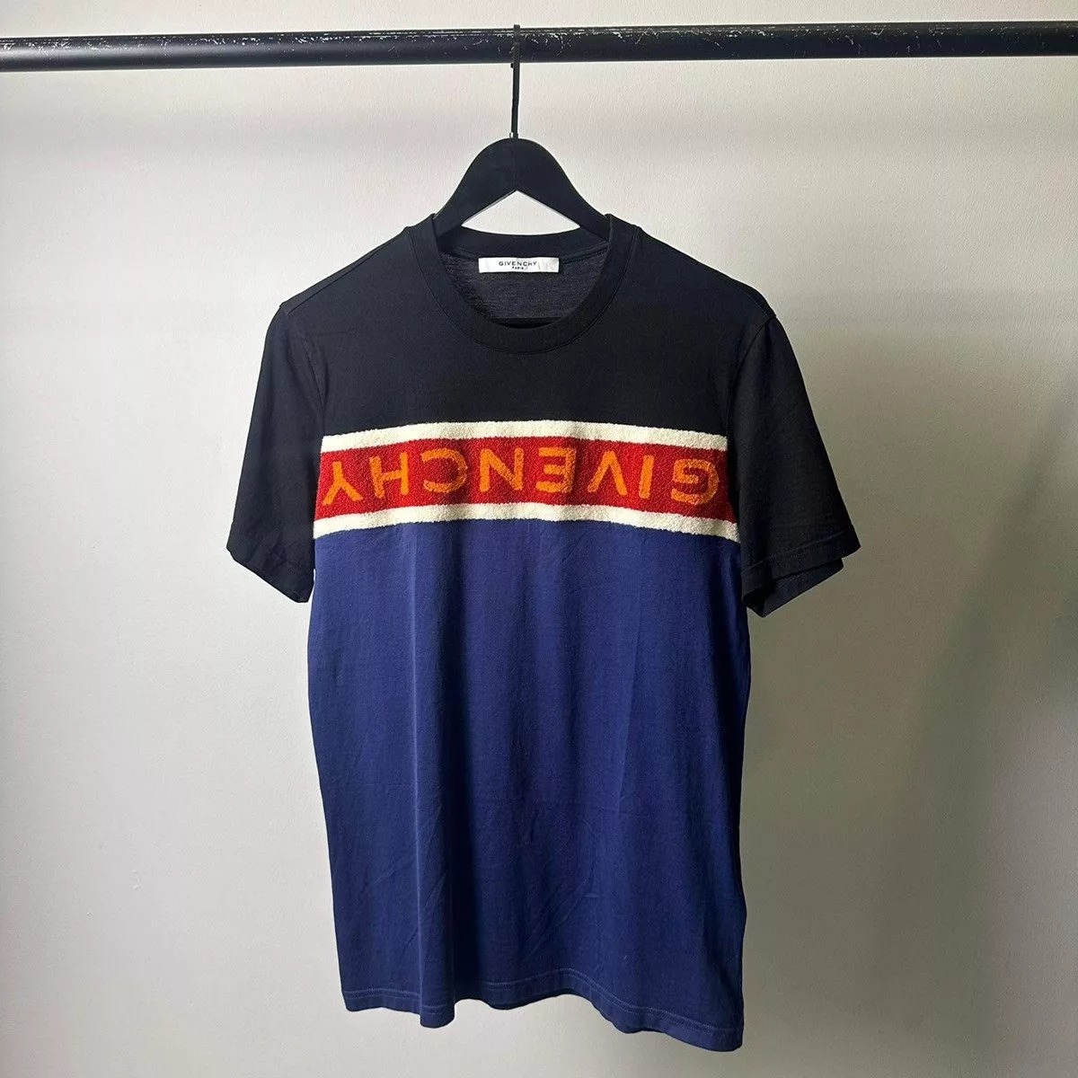 Givenchy Short Sleeve T Shirts GIVENCHY T SHIRT Black