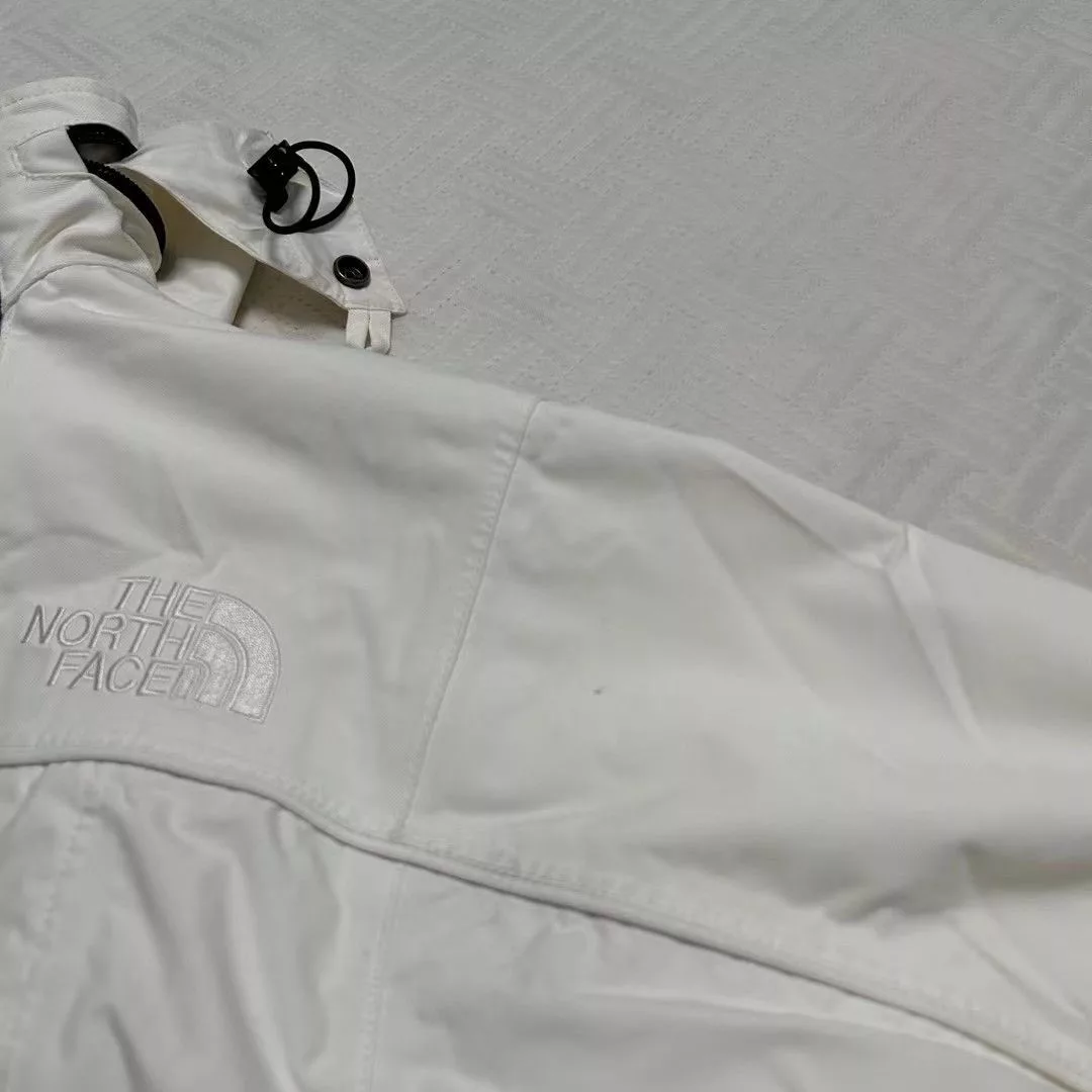 Supreme Light Jackets SUPREME THE NORTH FACE JACKET White