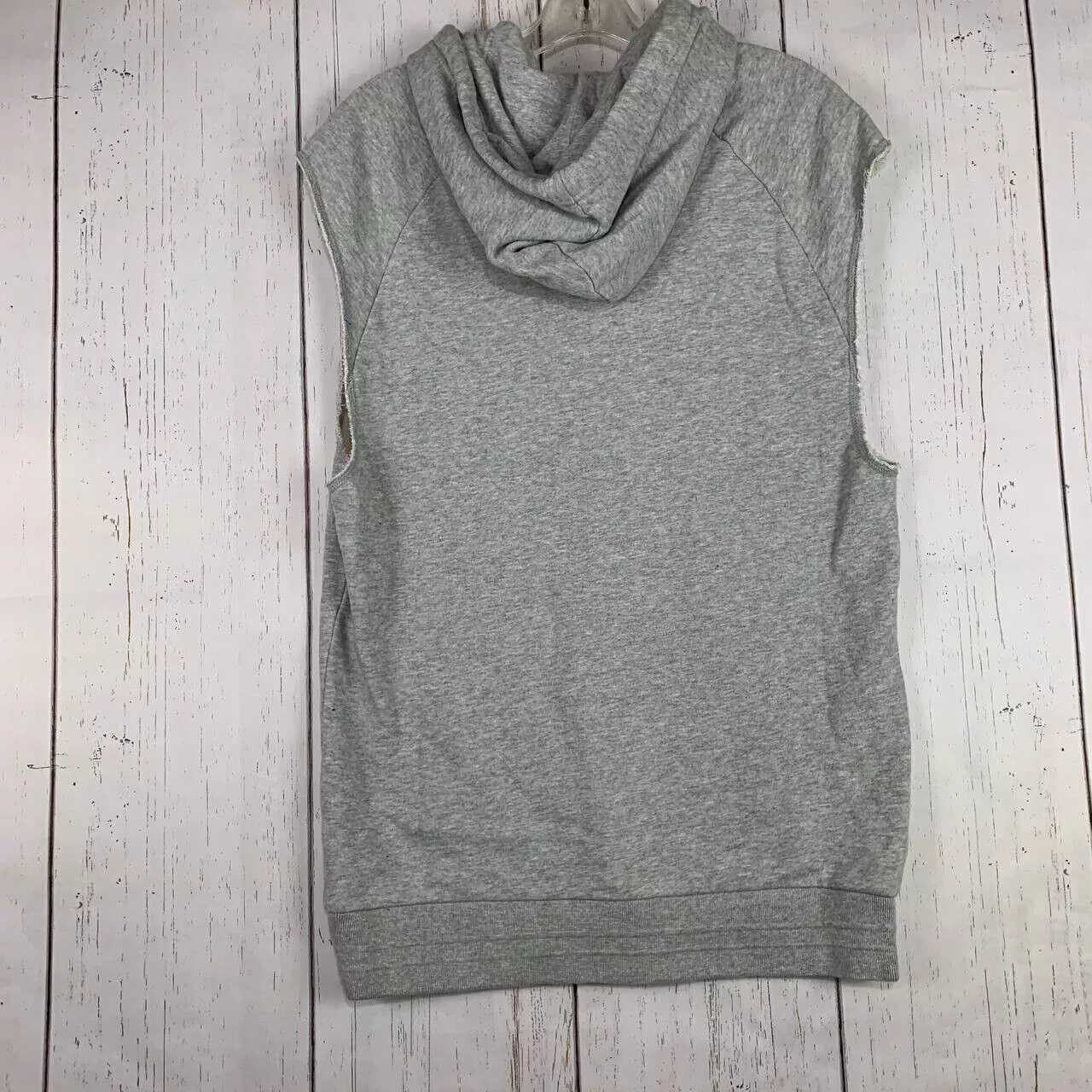 Mitchell & Ness Sweatshirts Mitchell & Ness Large Sleeveless Pullover Sweatshirt Women Gray