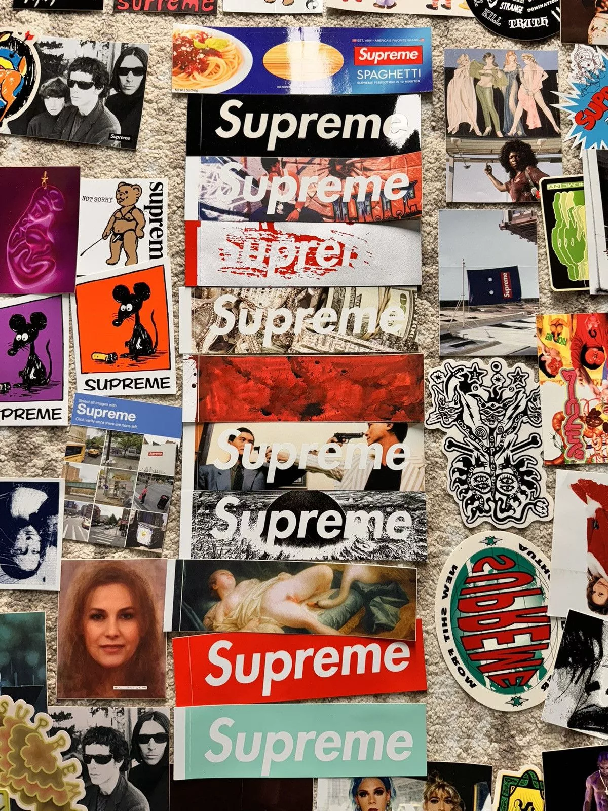 Supreme Supreme Supreme sticker set Red