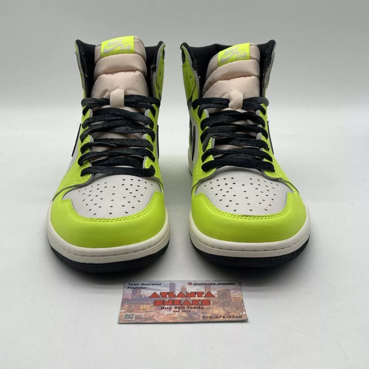 Nike Hi Top Sneakers Nike Air Jordan 1 High Visionaire White